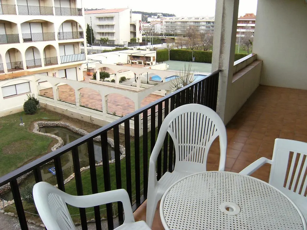 Apartamentos Jademar L'Estartit Apartment